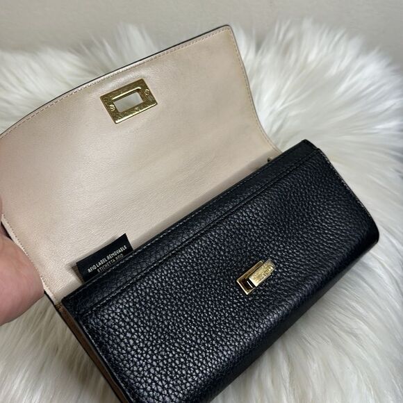 COPY - 💯Authentic Fendi Bifold Leather Long Wallet🍀 - Picture 8 of 15
